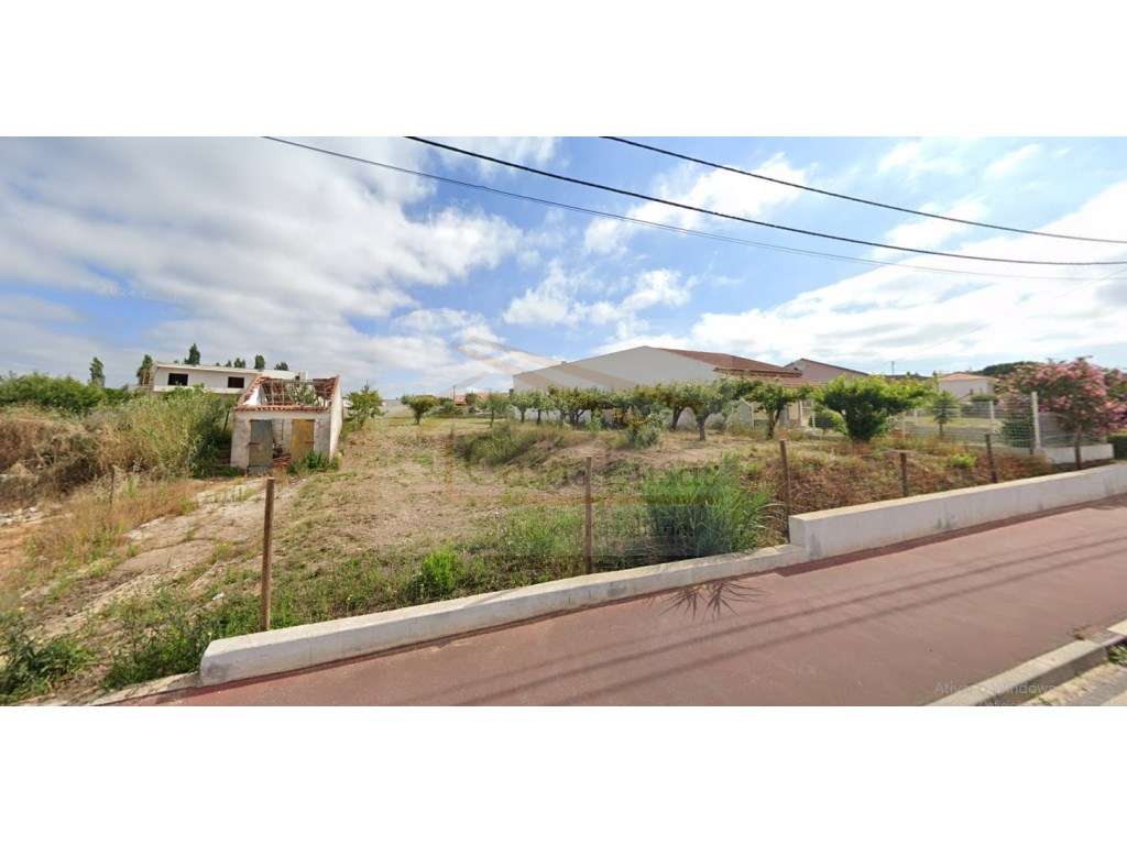 Terreno Urbano para Construção com 1403 m2 - Grande imagem: 3/6