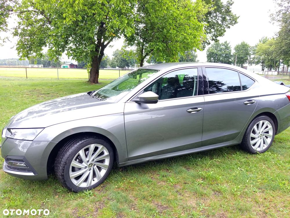 Skoda Octavia 2.0 TDI Style DSG - 1