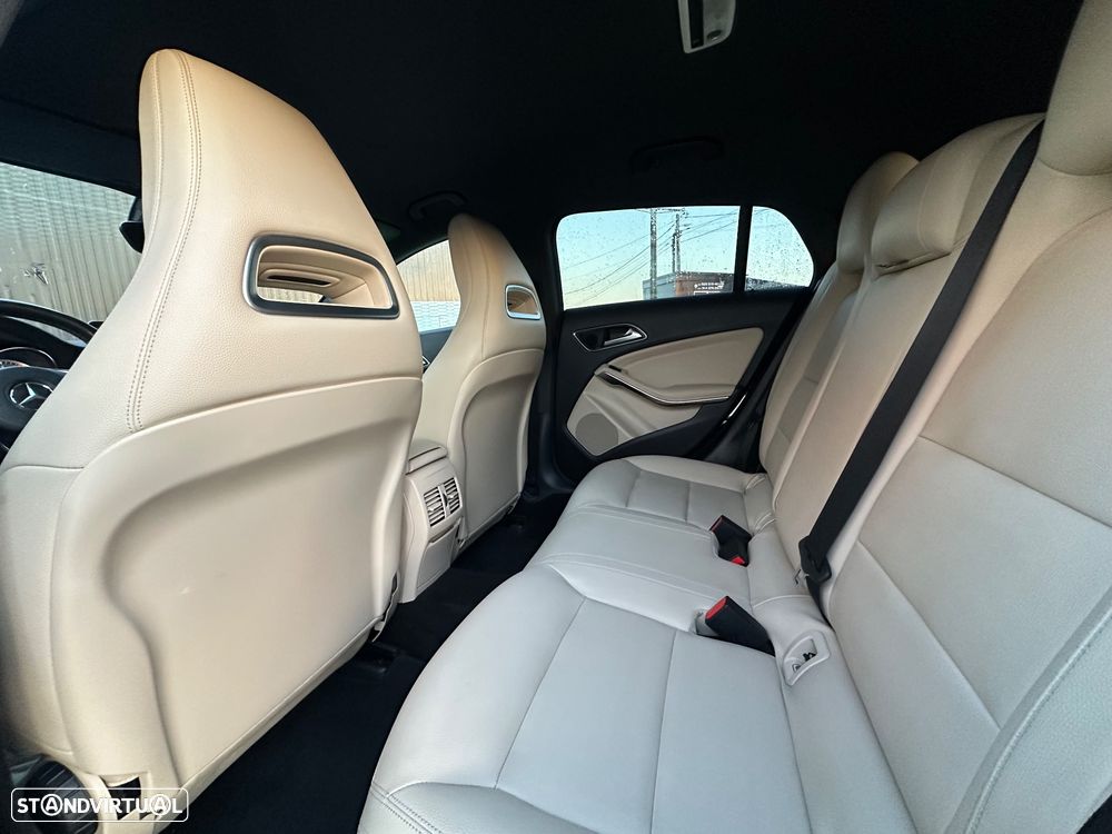 Mercedes-Benz CLA 200 (CDI) d 4Matic 7G-DCT - 8