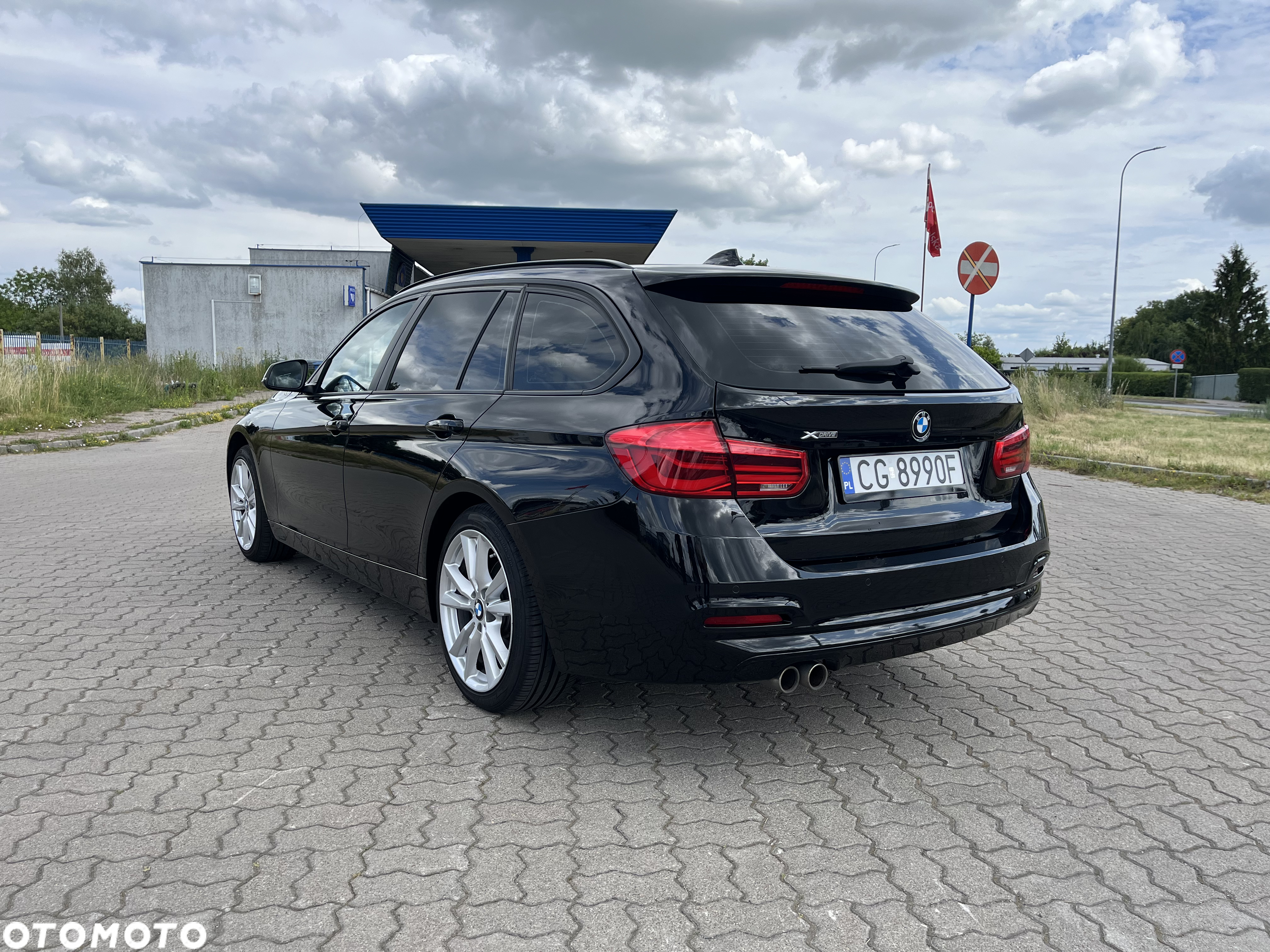 BMW Seria 3 320d xDrive Advantage - 13
