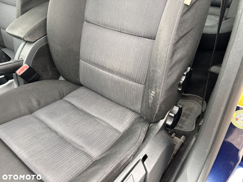Skoda Octavia 2.0 TDI DPF Elegance - 16