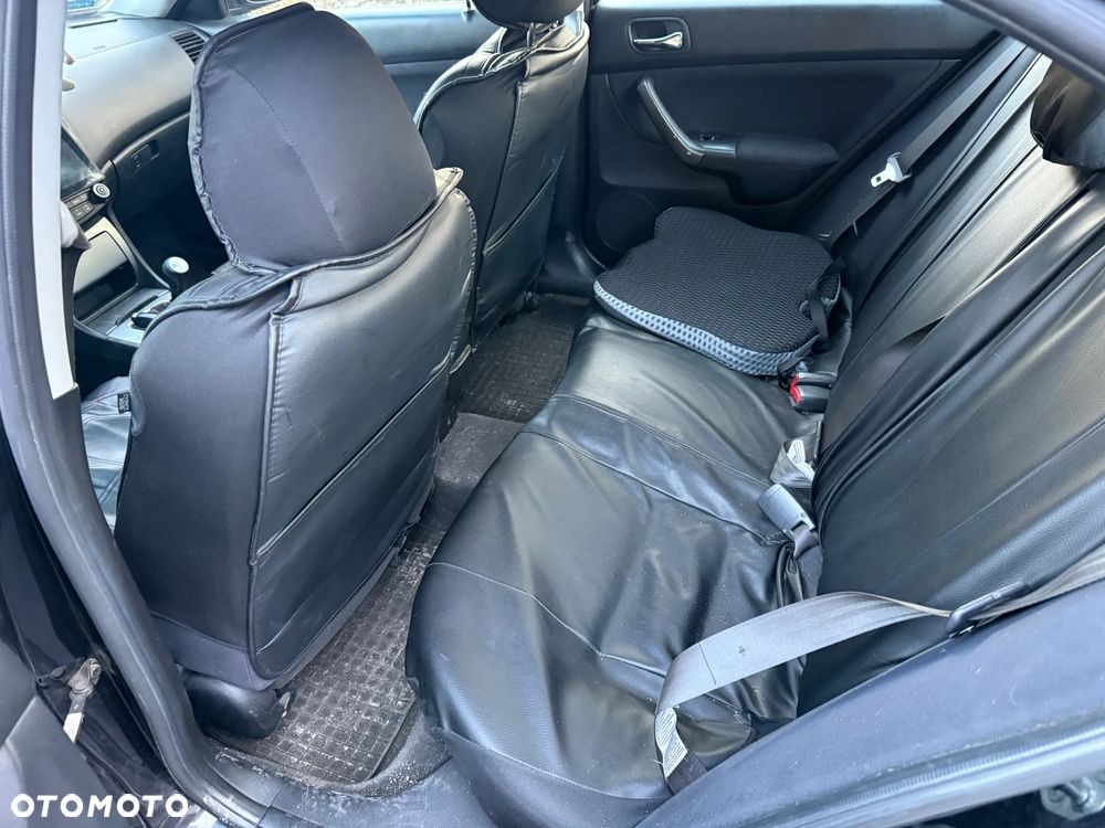 Honda Accord 2.0 Executive - 9