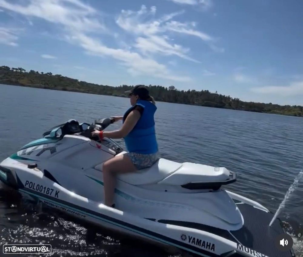 Yamaha Waver Runner - 7