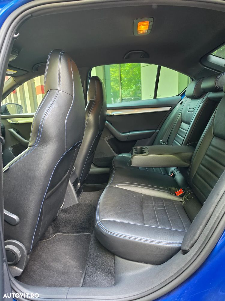 Skoda Octavia 1.5 TSI DSG Style - 6