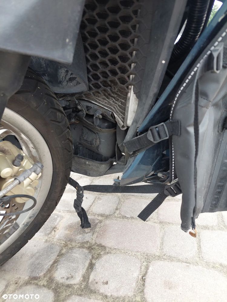 Piaggio Beverly - 11