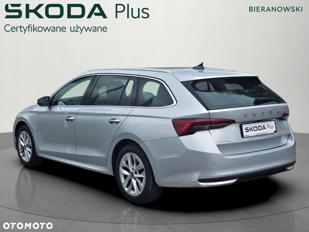 Skoda Octavia 1.5 TSI Selection - 9