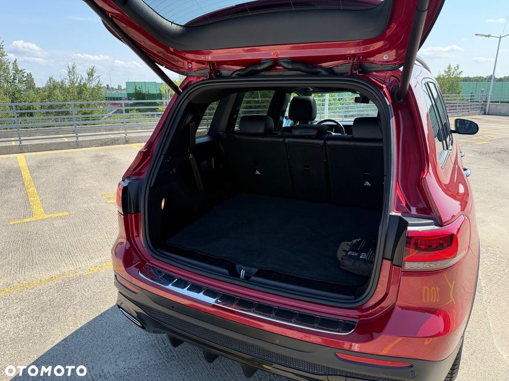 Mercedes-Benz GLB 200 AMG Line 7G-DCT - 8