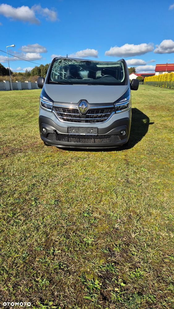 Renault Trafic Grand 2.0 dCi EDC - 10