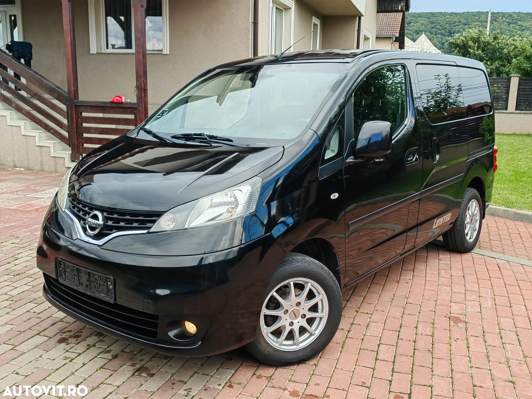 Nissan NV200 Evalia 1.5 Premium - 1