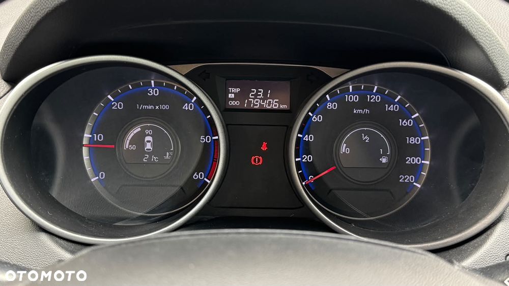 Hyundai ix35 1.7 CRDi 2WD blue Style - 35