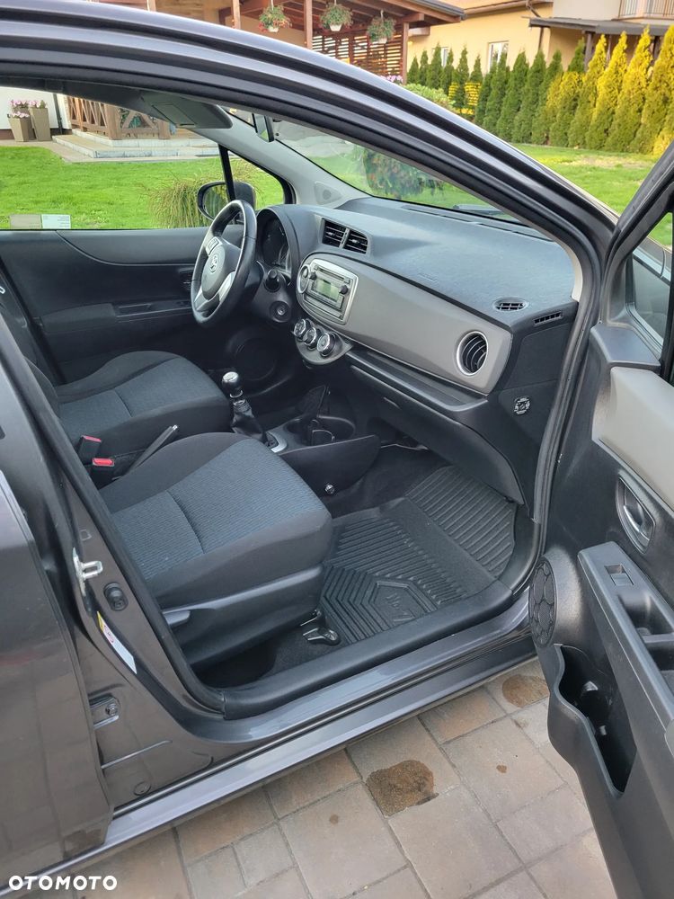 Toyota Yaris - 9