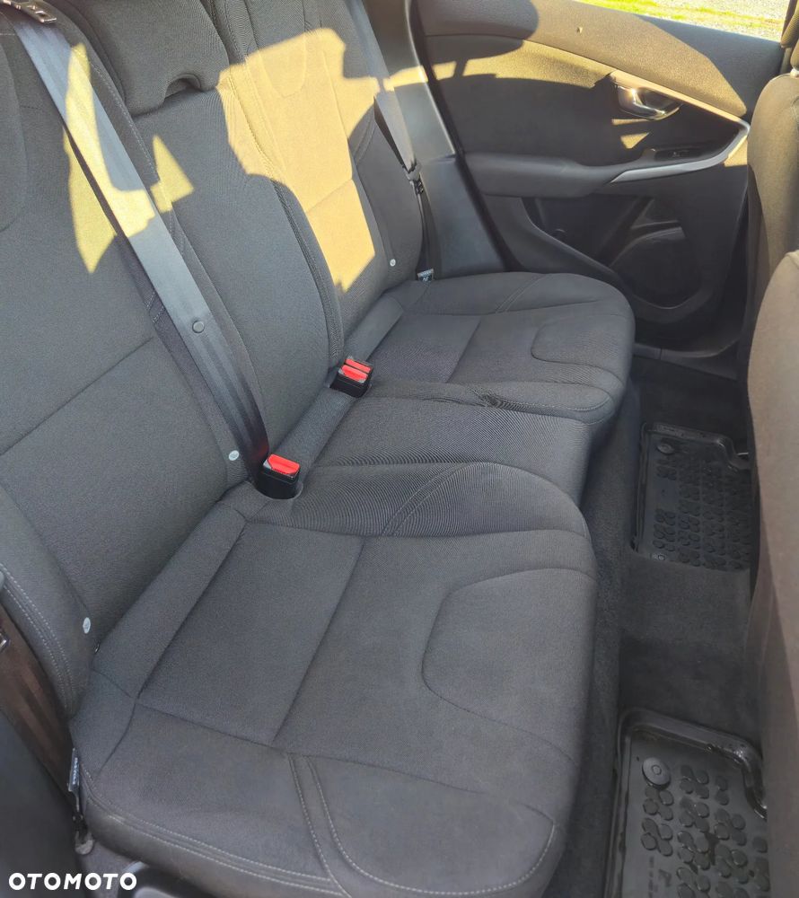 Volvo V40 D2 Drive-E Kinetic - 24
