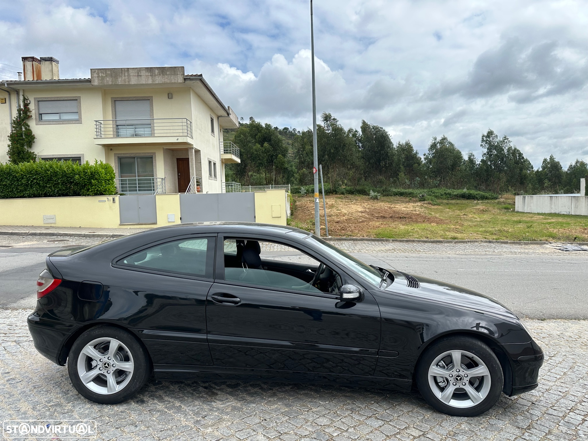 Mercedes-Benz C 220 CDi Sport Coupé Evolution AMG - 5