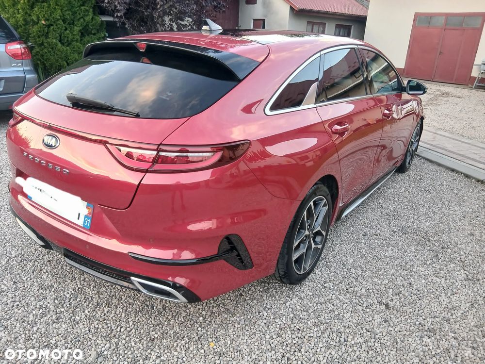 Kia ProCeed 1.4 T-GDI GT Line - 4