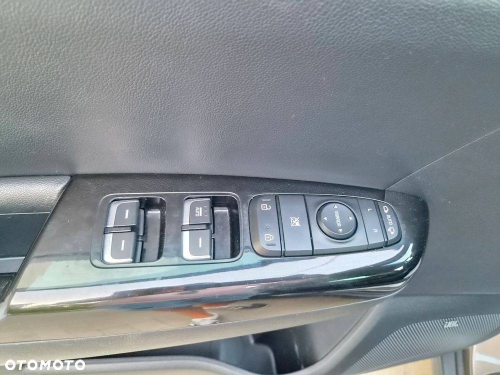 Kia Sportage 1.7 CRDI Business Line 2WD - 14