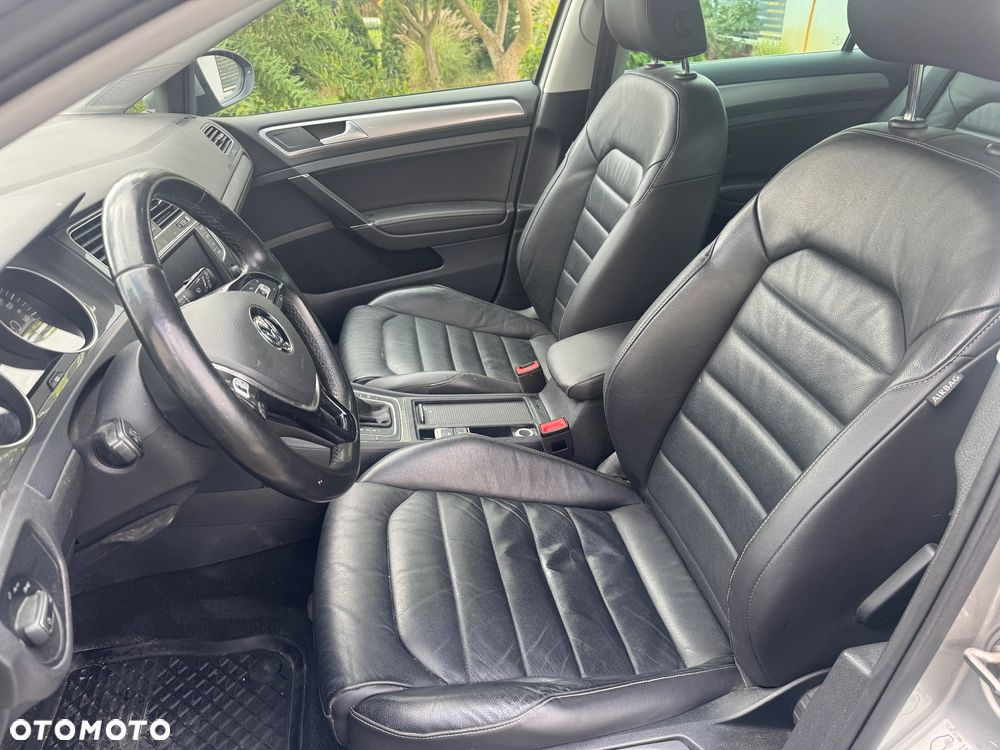 Volkswagen Golf e-Golf - 8