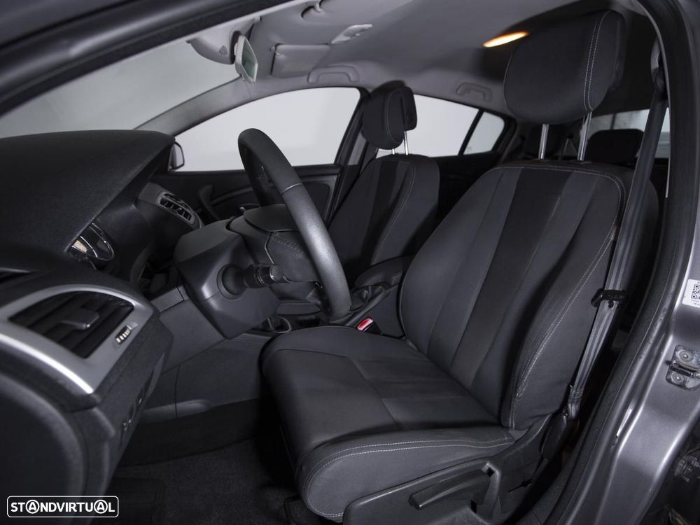 Renault Mégane - 9