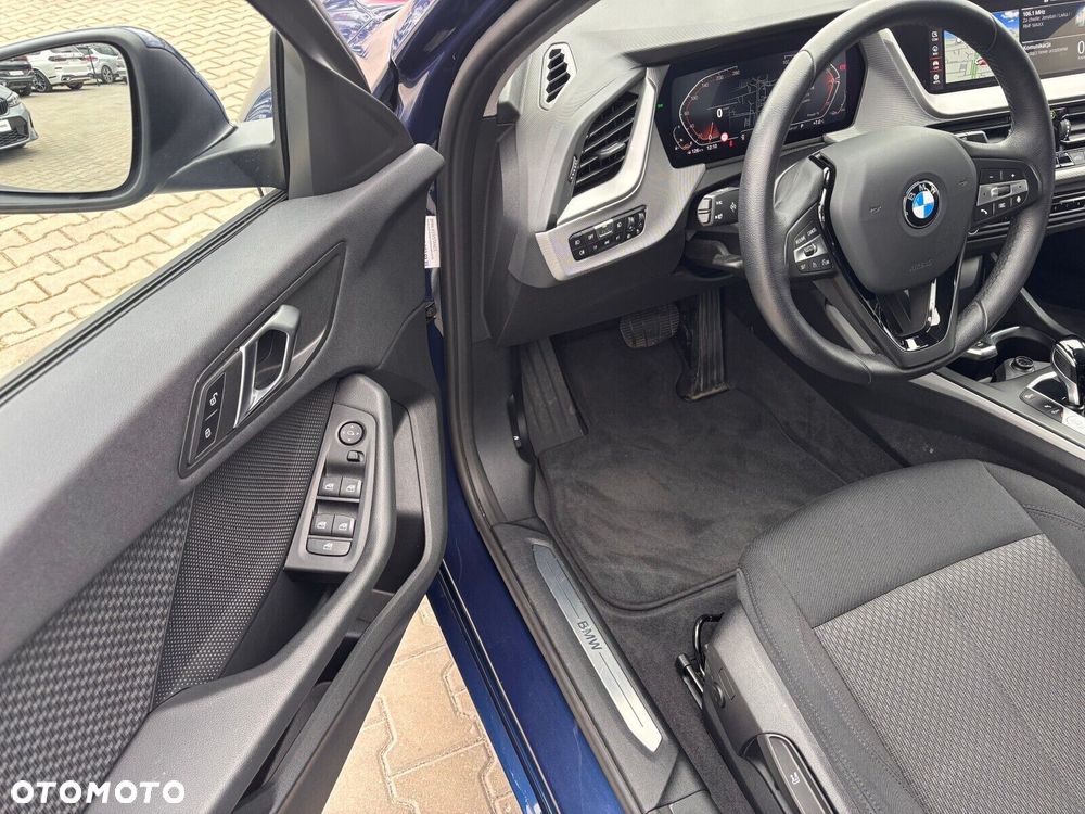 BMW Seria 1 118i Advantage - 25