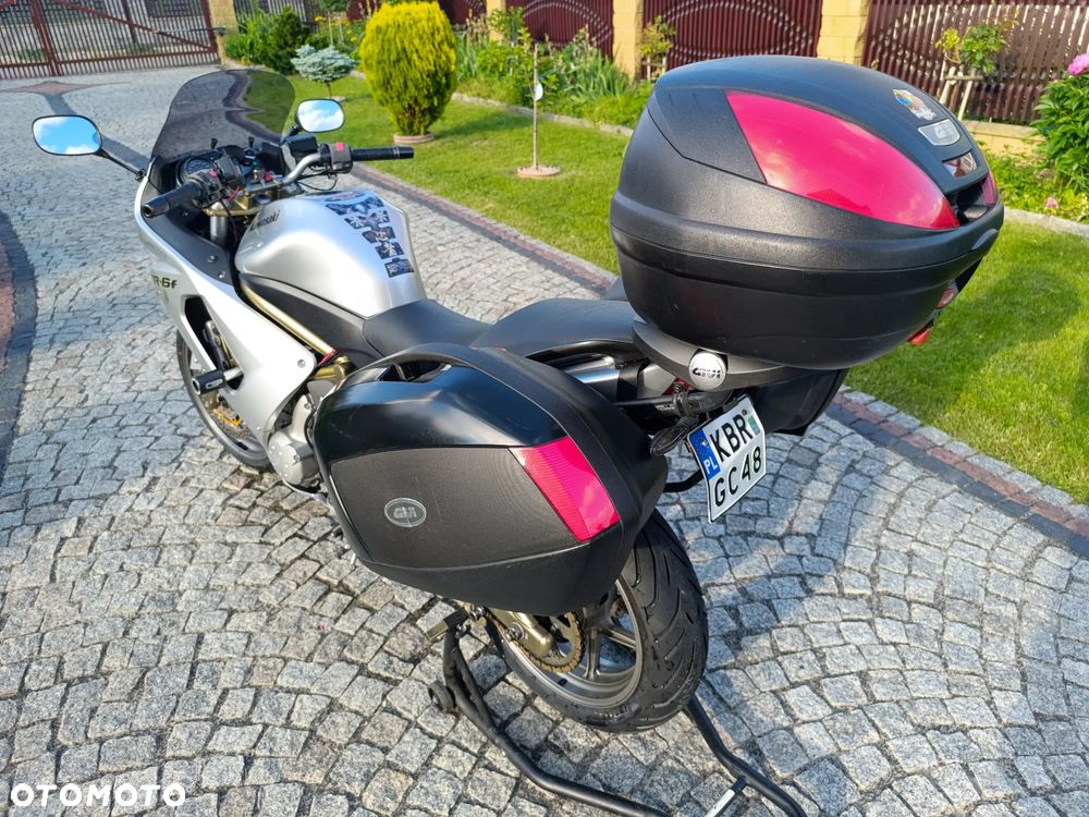 Kawasaki ER - 2