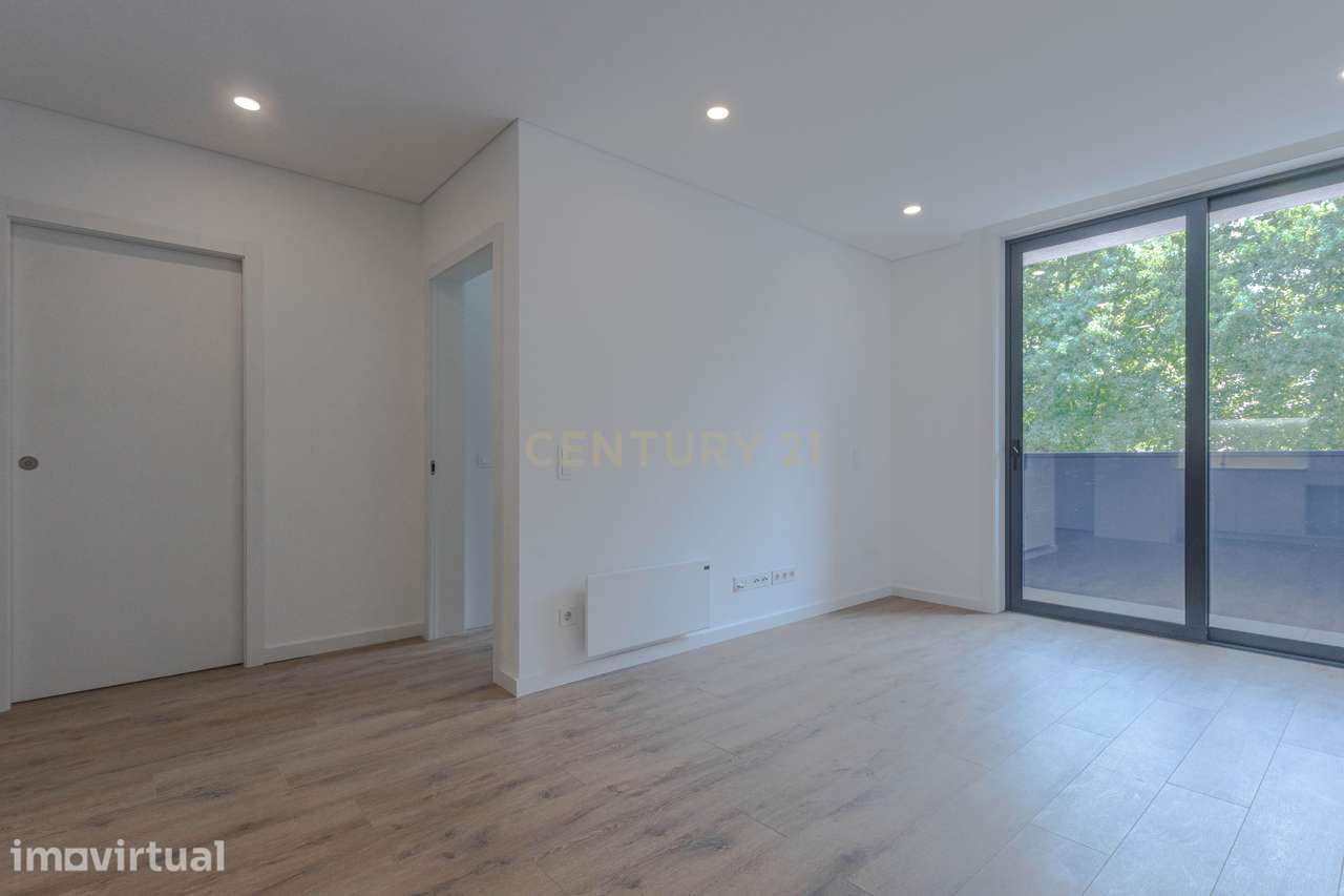 Apartamento t1 Novo com garagem - Grande imagem: 2/25