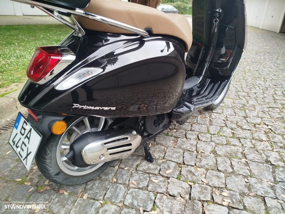 Vespa Primavera - 8