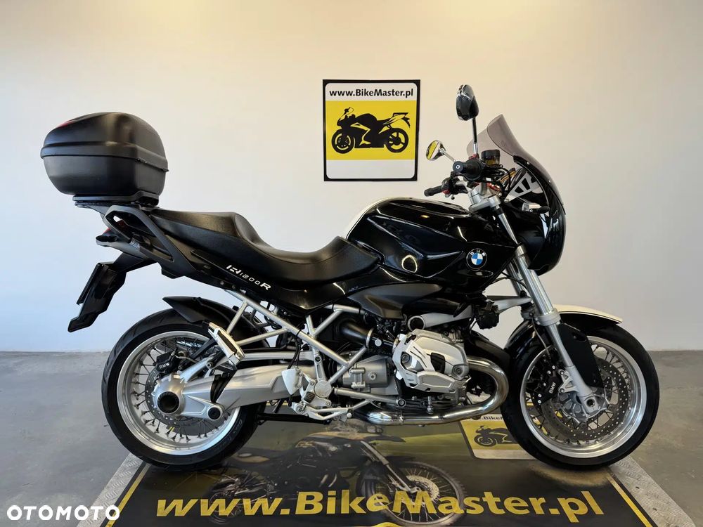 BMW R - 1