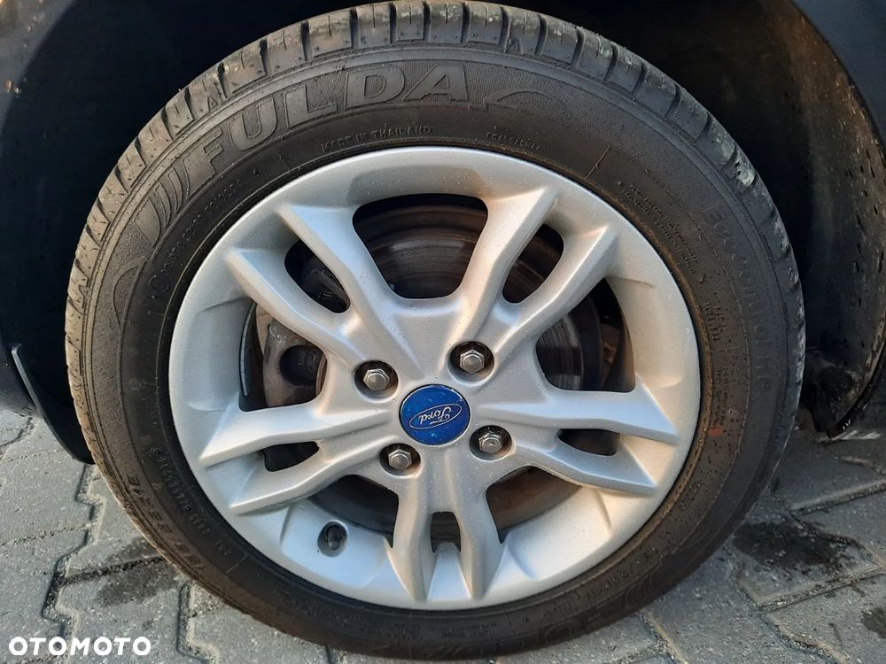 Ford Fiesta 1.25 Titanium EU6 - 11