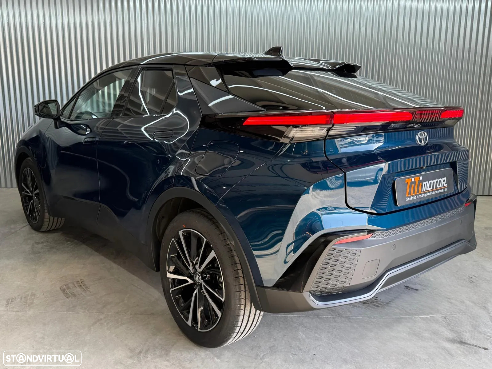 Toyota C-HR 1.8 Hybrid Lounge - 4