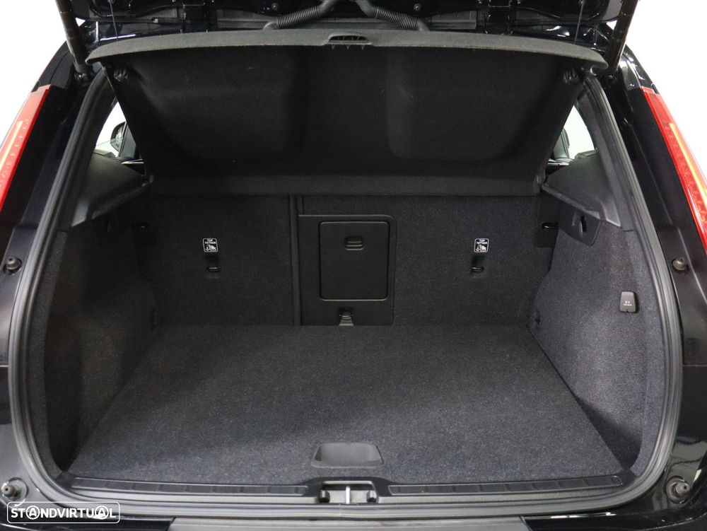 Volvo XC 40 1.5 T2 Inscription Geartronic - 21