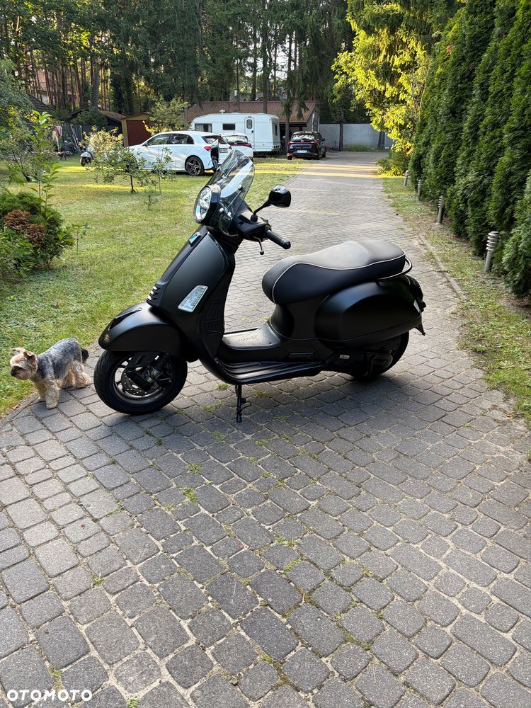 Vespa GTS - 10