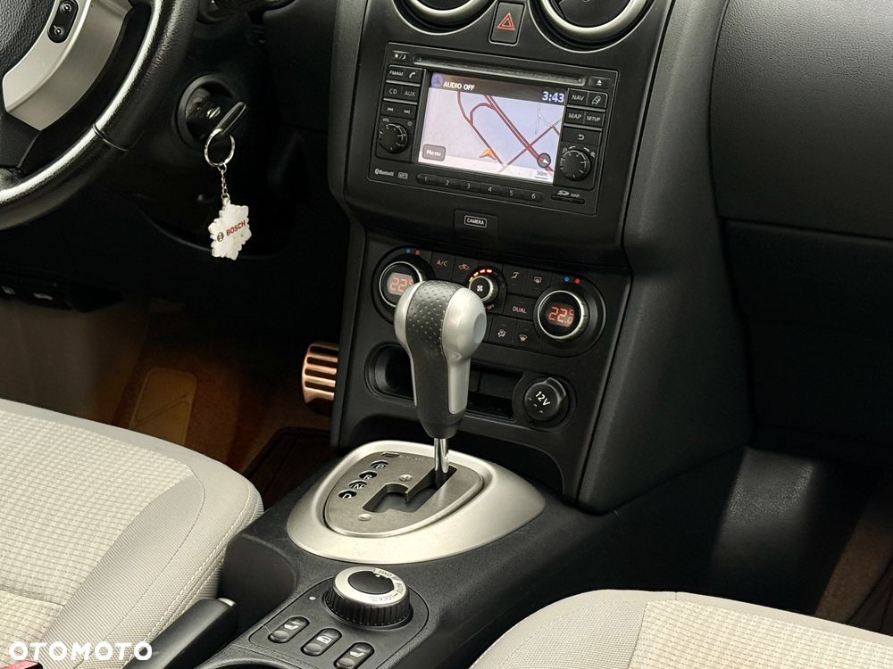 Nissan Qashqai+2 2.0 4x4 Tekna Premium CVT - 17