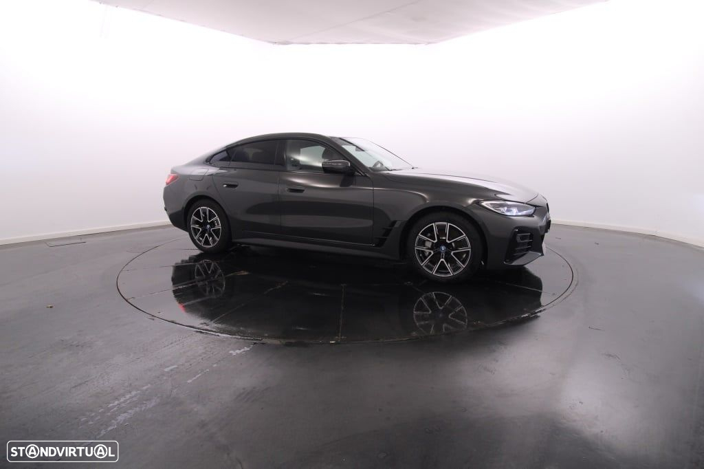 BMW i4 eDrive35 Pack Desportivo M - 10