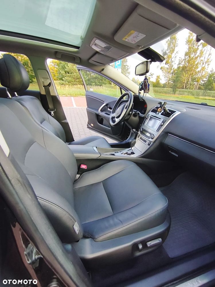 Toyota Avensis 2.0 Prestige MS - 13