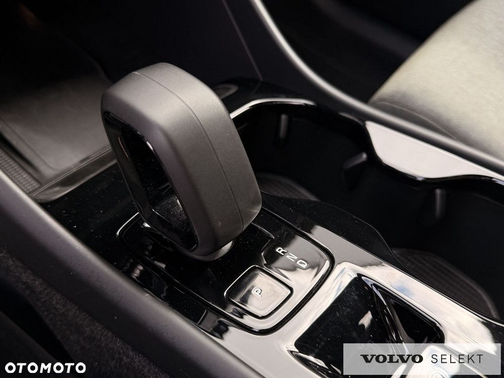 Volvo XC 40 - 12