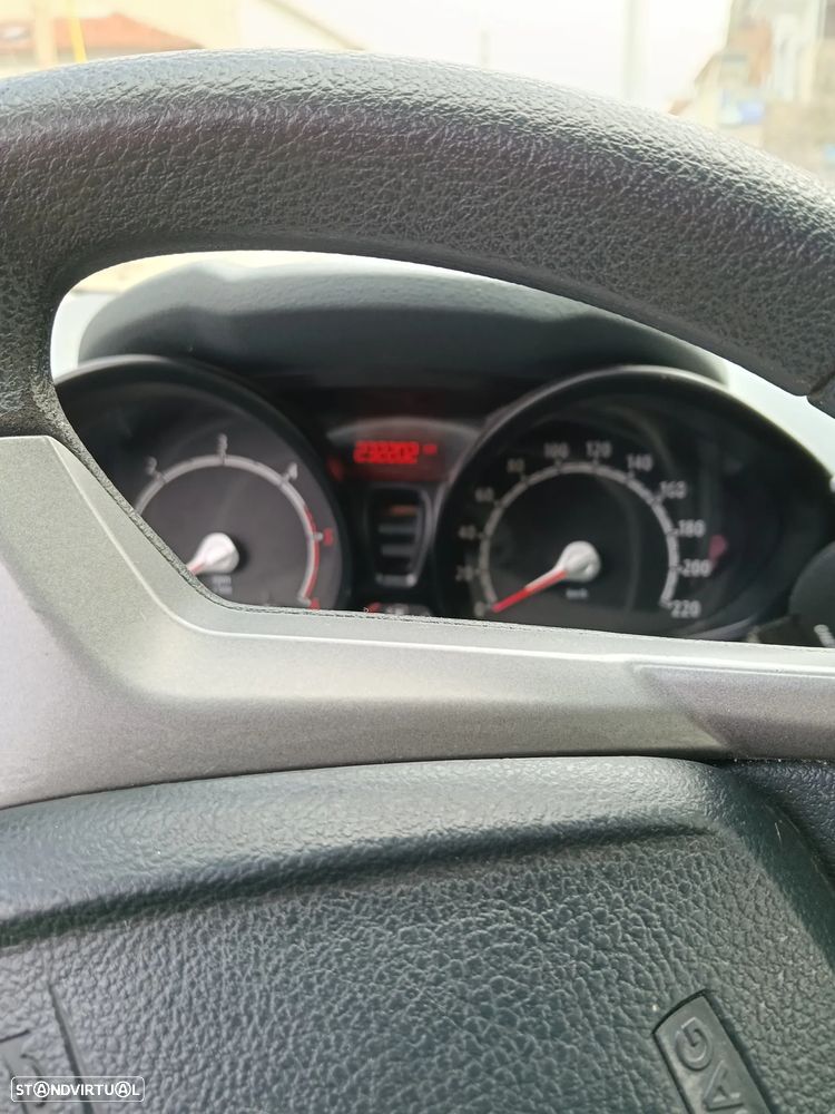 Ford Fiesta - 4