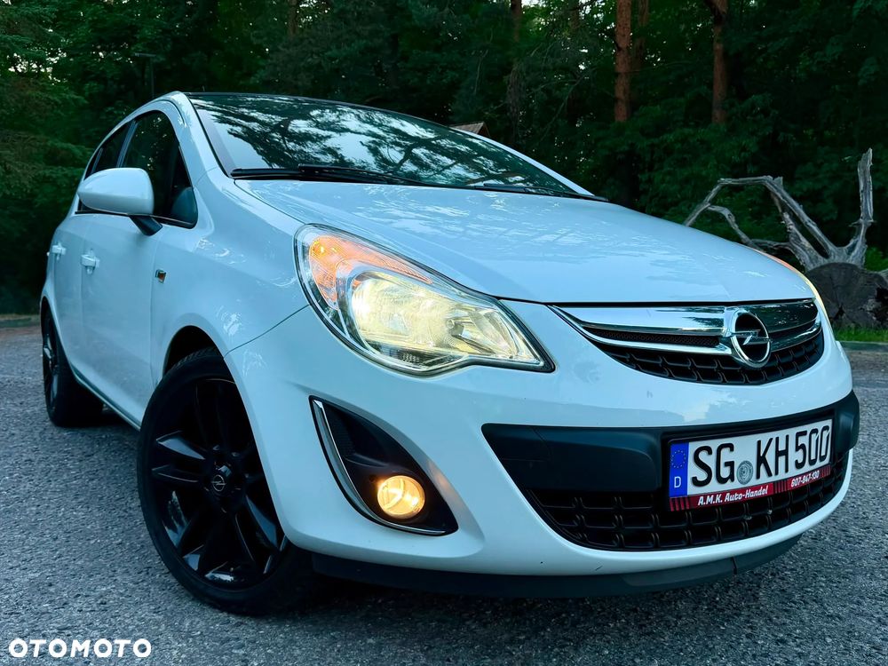 Opel Corsa 1.4 16V Sport - 2