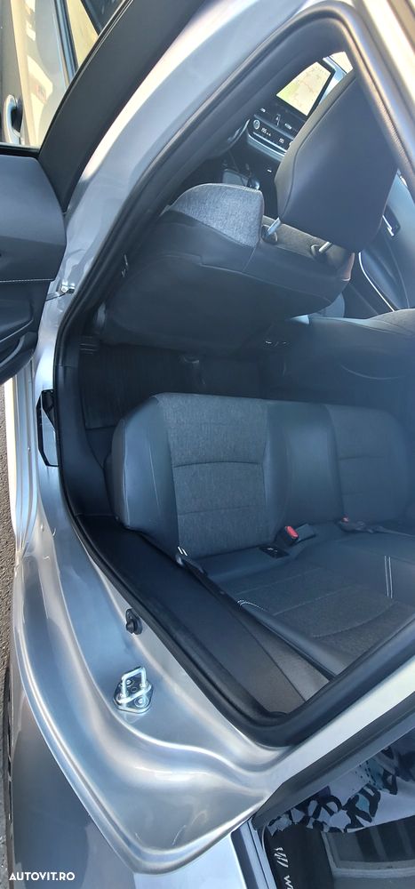 Toyota Corolla 1.8 HSD Exclusive - 14
