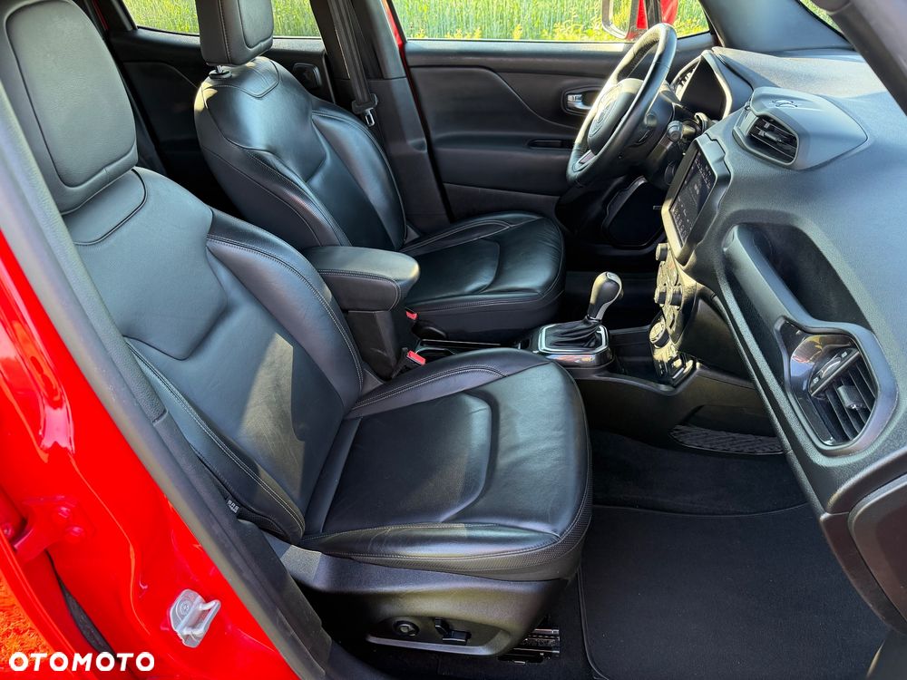 Jeep Renegade 1.3 T-GDI 4xe Automatik High Upland - 12