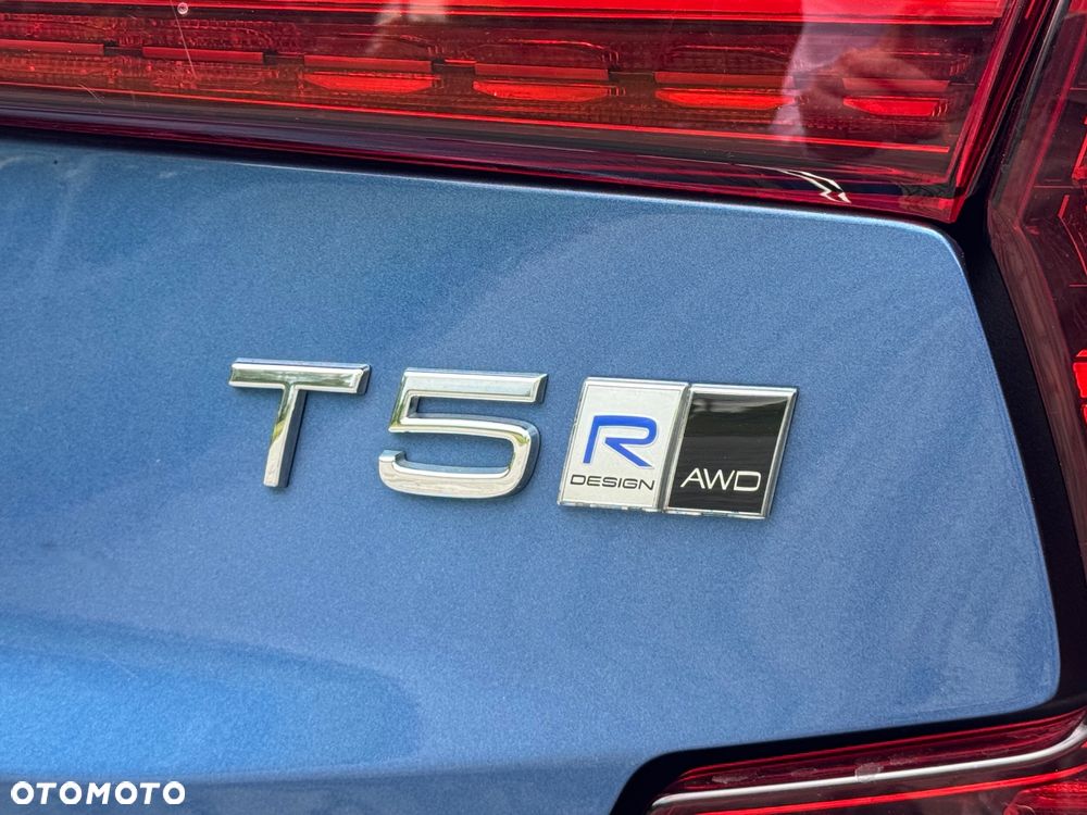 Volvo S60 T5 AWD R-Design - 24