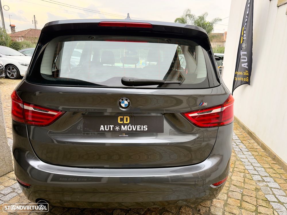 BMW 218 Gran Tourer d 7L Line Luxury - 19