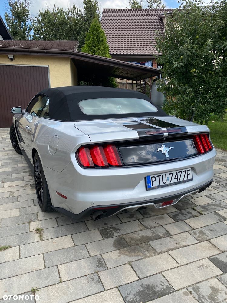 Ford Mustang 3.7 V6 - 6