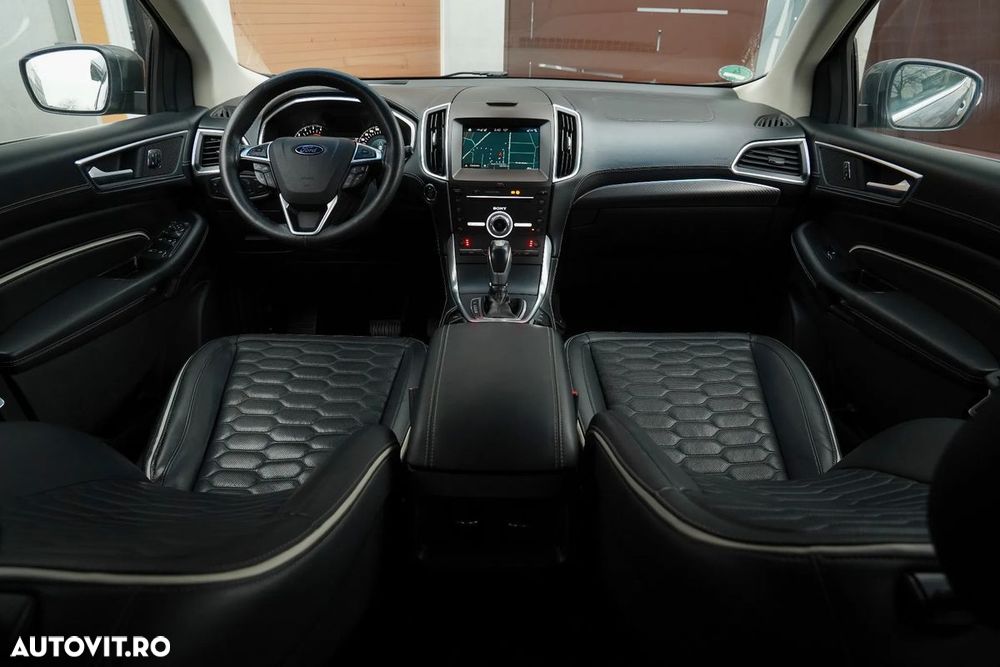 Ford Edge - 7