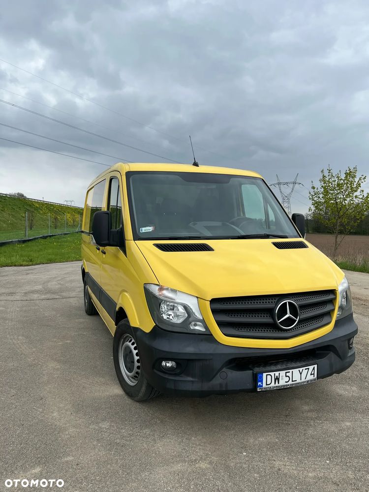 Mercedes-Benz Sprinter - 2