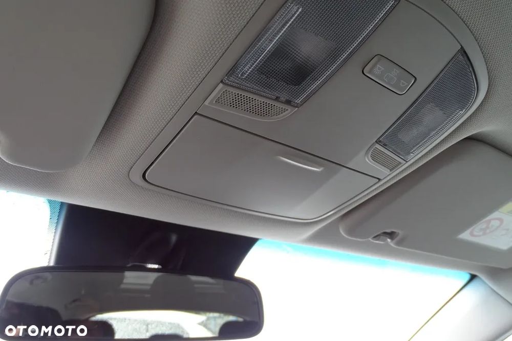 Hyundai i30 1.5 DPI Comfort - 25