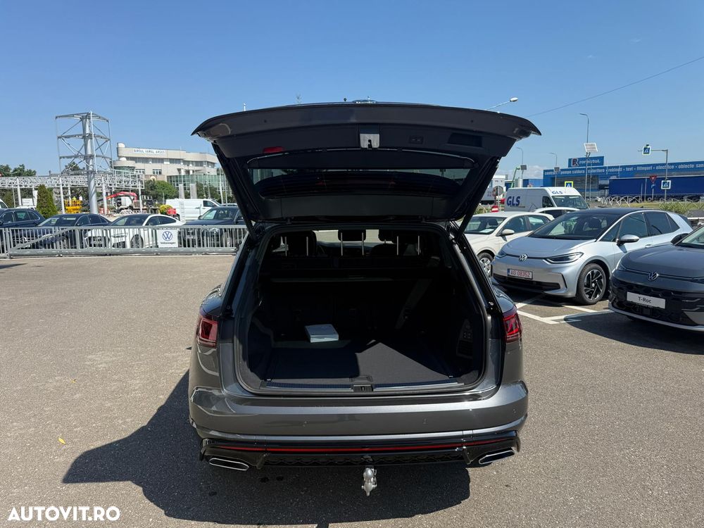 Volkswagen Touareg V6 TDI 4MOTION R-Line - 10