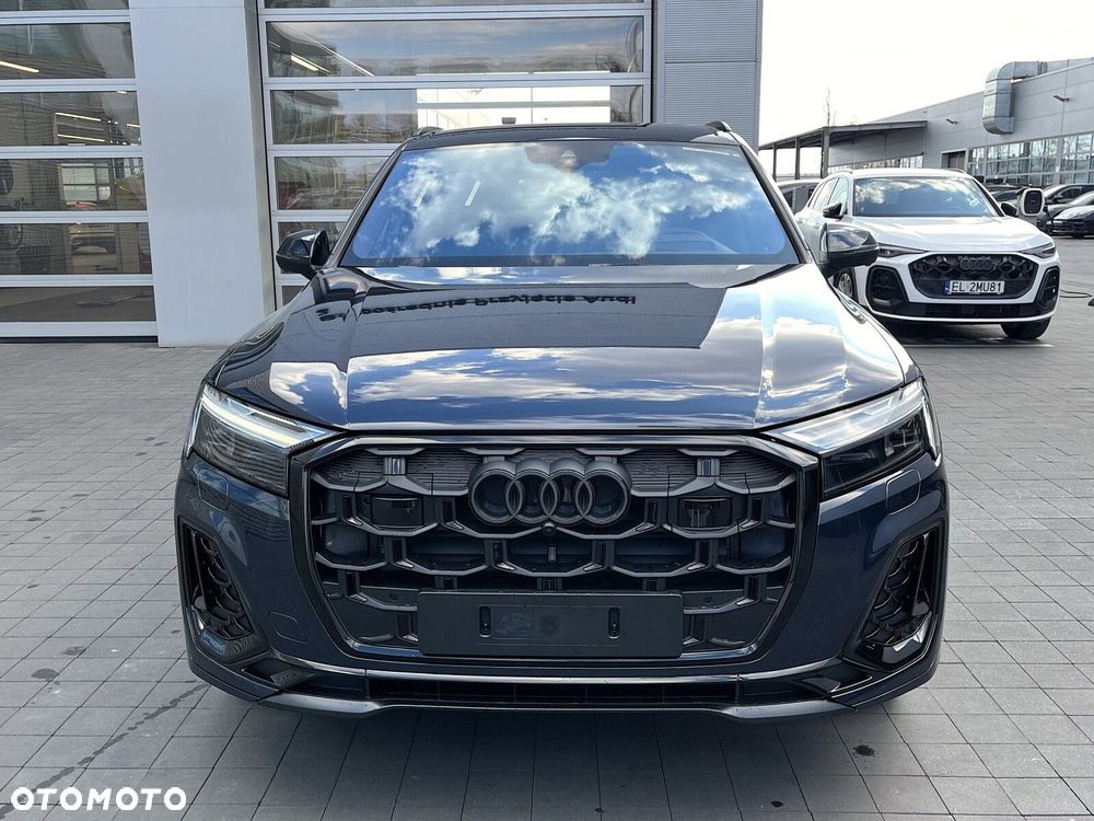 Audi Q7 - 11