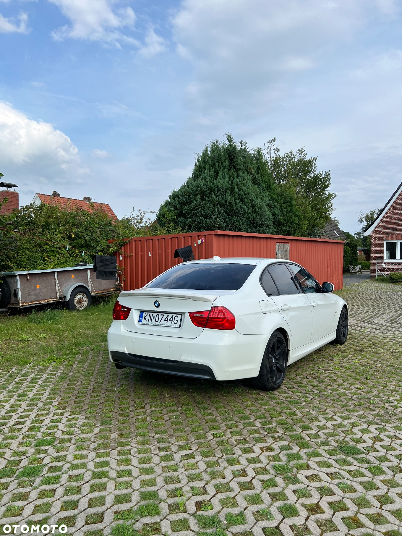 BMW Seria 3 318i - 4