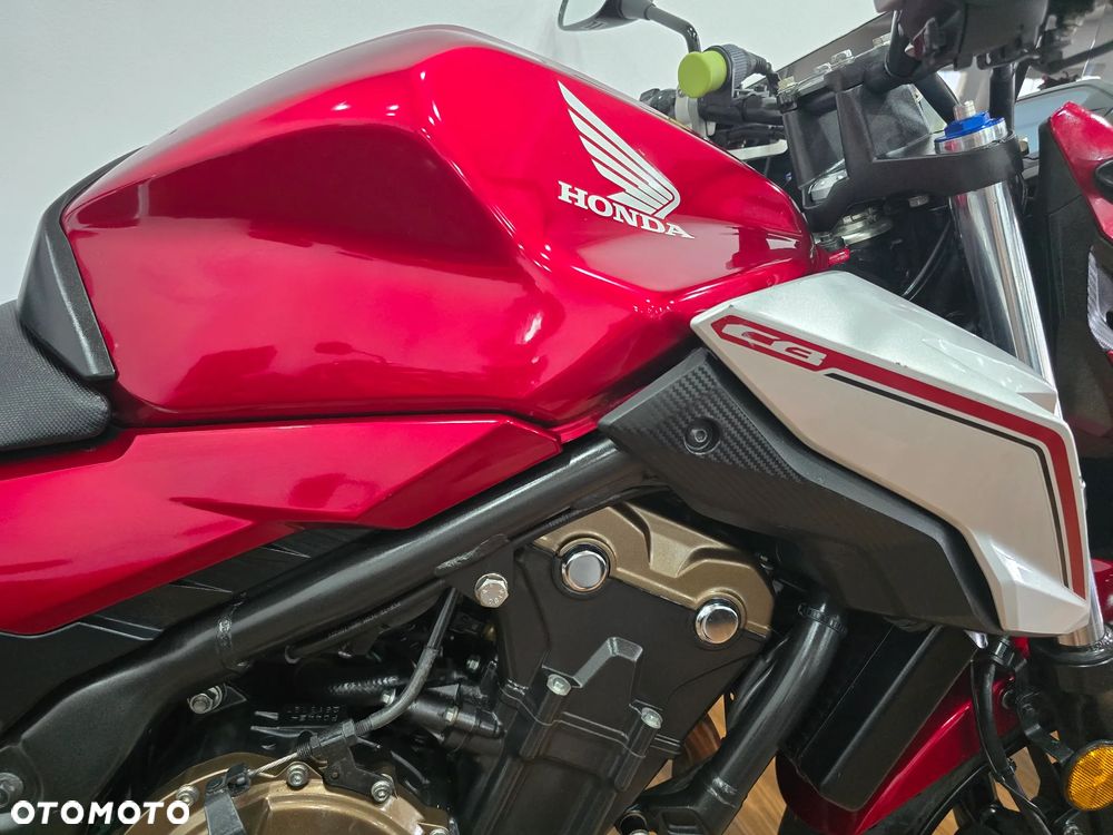 Honda CB - 27