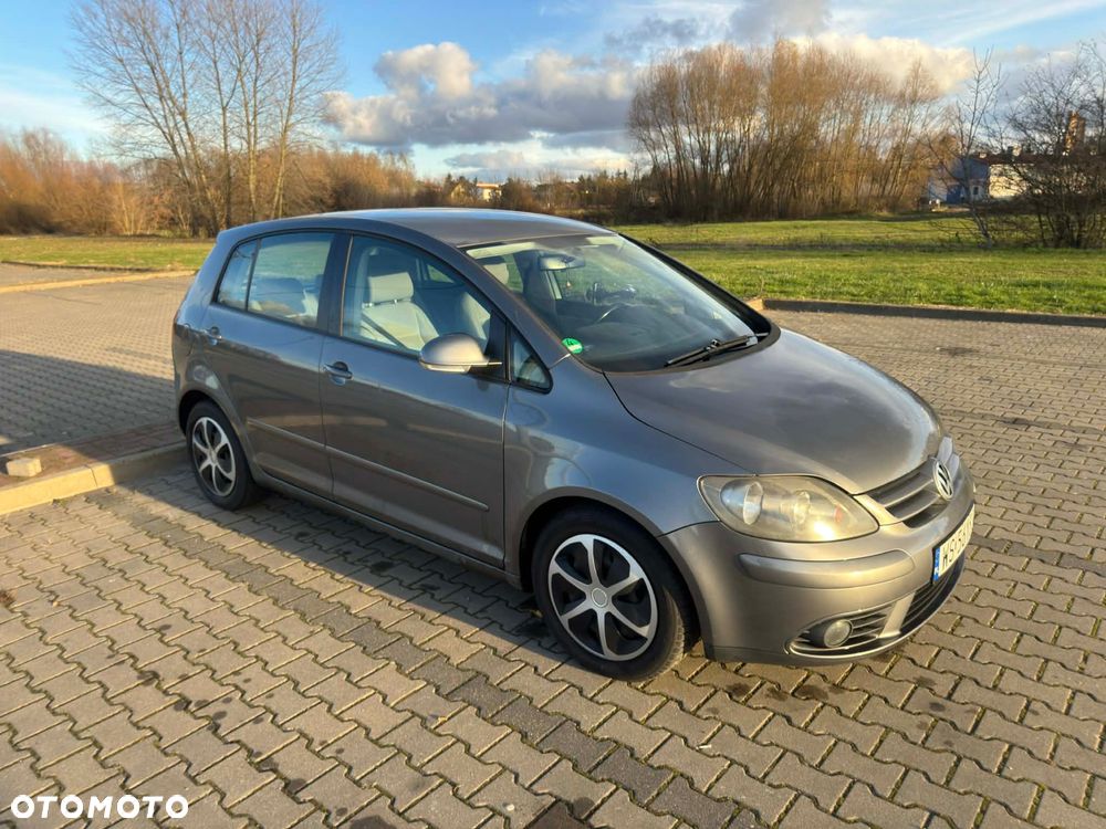 Volkswagen Golf - 21