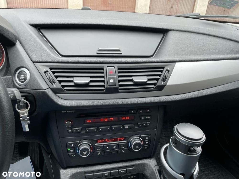 BMW X1 xDrive20d - 8